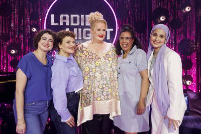 Matilde Keizer, Gayle Tufts, Daphne de Luxe, Ramona Schukraft und Anissa Loucif-stock-photo
