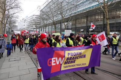 Warnstreik_ver.di-stock-foto