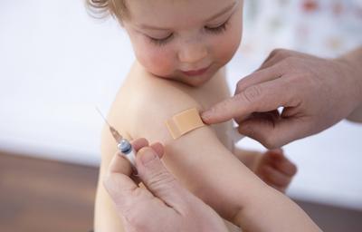 Thema: Impfung von Kindern. Bonn Deutschland *** Topic Vaccination of children Bonn Germany Copyright: xUtexGrabowsky/ph-stock-foto