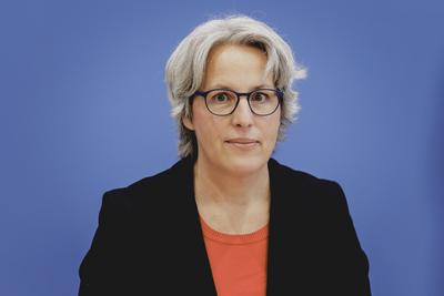 Pressekonferenz der UBSKM-stock-foto