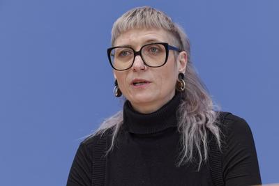 Fonds Sexueller Missbrauch vor dem Aus?-stock-foto