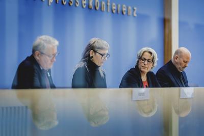 Pressekonferenz der UBSKM-stock-foto