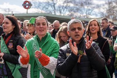 St Patrick's Day Parade London-stock-photo