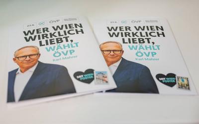 20250317 OeVP Praesentation Plakate zur Wien-Wahl-stock-foto