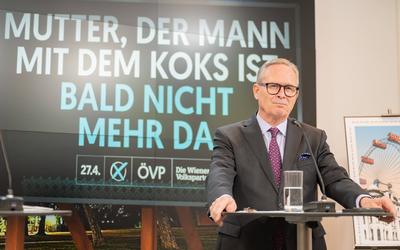 20250317 OeVP Praesentation Plakate zur Wien-Wahl-stock-foto