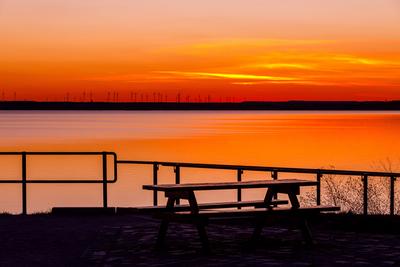 Abendrot ueber dem Lausitzer Seenland-stock-foto