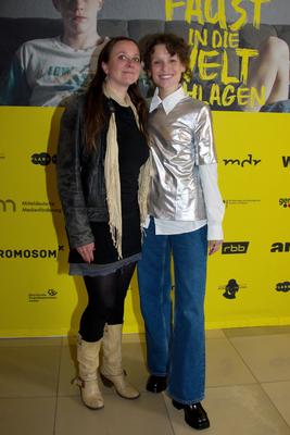 "Mit der Faust in die Welt schlagen", Premiere im Delphi Filmpalast, Berlin, 17.03.2025-stock-foto