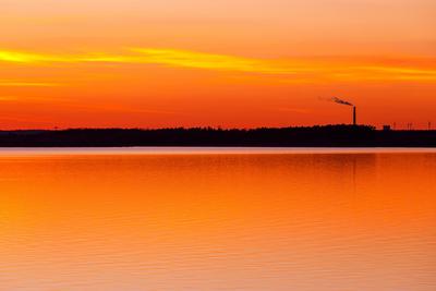 Abendrot ueber dem Lausitzer Seenland-stock-foto