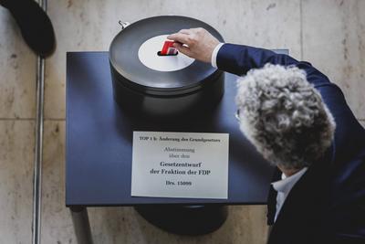 Sondersitzung im Deutschen Bundestag-stock-foto
