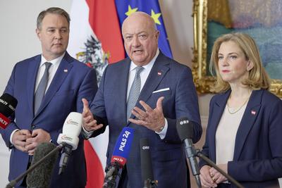 Arbeitsklausur Bundesregierung-stock-foto