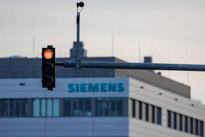 Siemens Campus Erlangen, 22.09.2024 Ein Siemens-Gebaeude auf dem Siemens Campus in Erlangen, Deutschland, mit dem Siemen-stock-foto