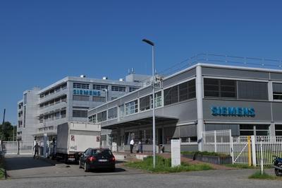 Siemens, Kiefholzstrasse, Treptow, Berlin, Deutschland Siemens Treptow Berlin Deutschland-stock-foto