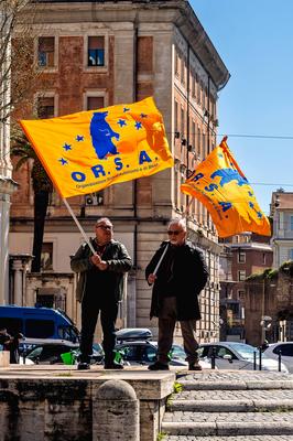 Railway workers demonstration for the right to strike-stock-foto