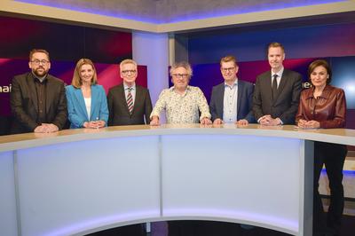 Paul Ronzheimer,  Sarah Fr?hauf, Thomas de Maizi?re, Urban Priol, Ralf Stegner, Christian D?rr, Sandra Maischberger-stock-foto