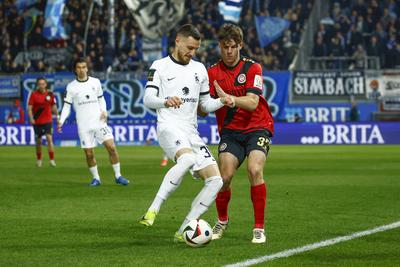 Fussball 3.Liga, SV Wehen Wiesbaden - TSV 1860 M?nchen-stock-foto