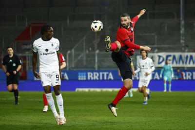 Fussball 3.Liga, SV Wehen Wiesbaden - TSV 1860 M?nchen-stock-foto