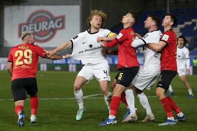 Fussball 3.Liga, SV Wehen Wiesbaden - TSV 1860 M?nchen-stock-foto