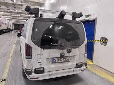 Naantali, 20. M?rz 2025. Autonomer Erlk?nig des Mercedes V250-stock-foto
