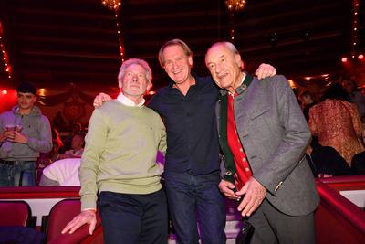 Paul Breitner, Markus Wasmeier und Manfred Schnelldorfer / Circus Krone / 1. Winterprogramm / Freestyle / Manege / Krone-stock-foto