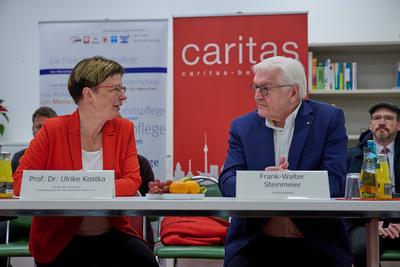 Bundespraesident Steinmeier besucht Caritas-Zentrale-stock-foto