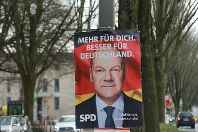14.01.2025 Dortmund, Die Parteien haben ihre Plakataktionen begonnen. Plakate der SPD, CDU, FDP, Die Gr?nen, Volt und ML-stock-foto
