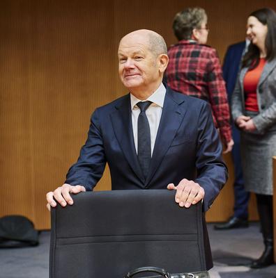 U-Ausschuss zu Atomausstieg: Olaf Scholz-stock-foto