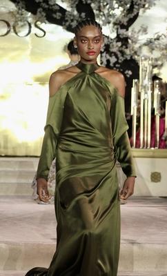 Nyfw: nardos fall 2025 collection.-stock-foto