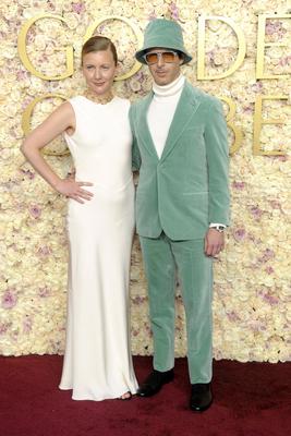 Jeremy Strong mit Ehefrau Emma Wall-stock-foto