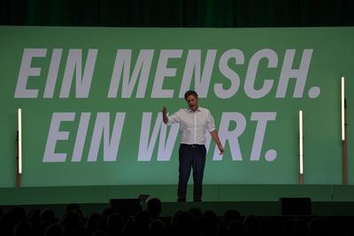 Zu Gast: Robert Habeck in der SICK-ARENA Freiburg-stock-foto