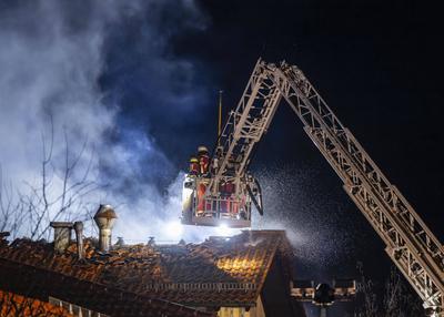 10.01.2025, Brand in Parkhaus-stock-foto