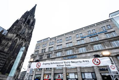 Vorbereitung zum Silvester in K?ln, Innenstadt-stock-foto