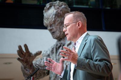 Pressekonferenz im Anschluss an die Gremiensitzung SPD im Willy-Brandt-Haus in Berlin-stock-foto