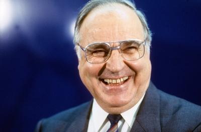 Bundeskanzler Helmut Kohl (Deutschland/CDU) lachend-stock-foto