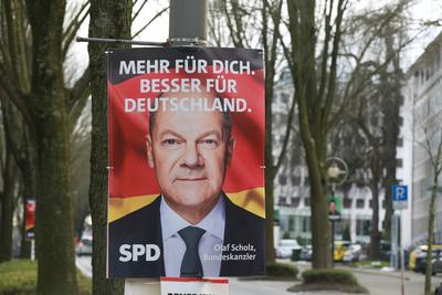 14.01.2025 Dortmund, Die Parteien haben ihre Plakataktionen begonnen. Plakate der SPD, CDU, FDP, Die Gr?nen, Volt und ML-stock-foto