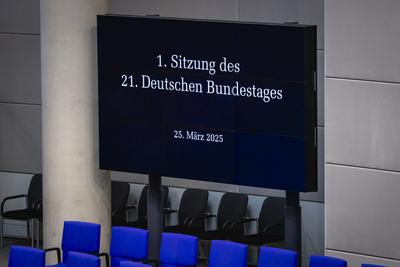 Bundestagssitzung der 21. Legislaturperiode-stock-foto