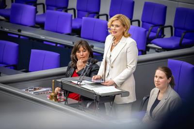 Bundestagspraesidentin Kloeckner-stock-photo