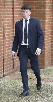 Court case following theft of Paddington Bear statue-stock-foto