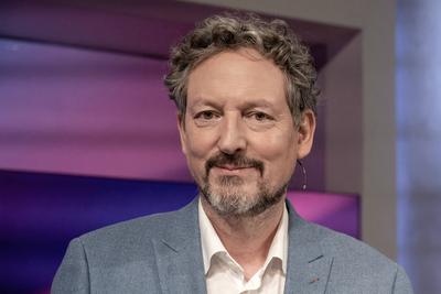 Maischberger aus K?ln am 26. M?rz 2025 zu Aufr?stung, Krisen, Klima und Pandemien.-stock-foto