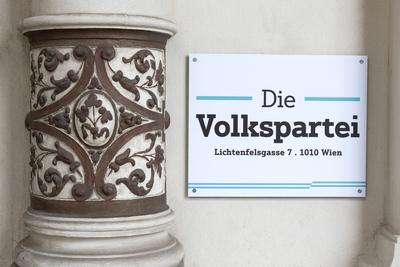 Die Volkspartei, Zentrale in der Lichtenfelsgasse in Wien, ?sterreich *** the peoples party Head office in the Lichtenfe-stock-foto
