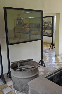 Tuol Sleng-Museum, Kambodscha Folterinstrumente im Geb?ude C, Tuol Sleng-Museum, ehemalige Schule, die von den Roten Khm-stock-foto