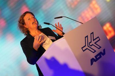 Abend der Luftfahrt in Berlin GER, Berlin, 20250326, Abend der ADV, Ralph , Aletta von Massenbach, CEO, Flughafen Berlin-stock-foto