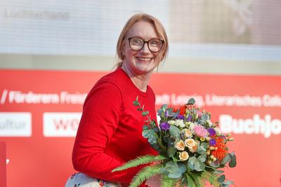 Leipzig, Sachsen, Deutschland, 27.03.2025: Messe: Preis der Leipziger Buchmesse: Kristine Bilkau wird in der Kategorie B-stock-foto