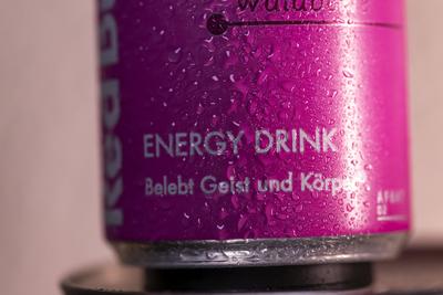 20.01.2025 Red Bull Dosen-stock-photo