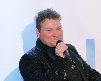Charity-Talk, Unterhaltung am Meer zugunsten von UNICEF, Jubilaeum 20 Jahre Timmendorfer Strand *** Charity talk, entert-stock-photo