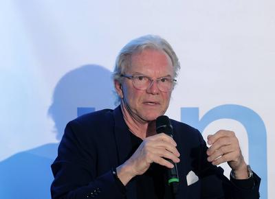 Charity-Talk, Unterhaltung am Meer zugunsten von UNICEF, Jubilaeum 20 Jahre Timmendorfer Strand *** Charity talk, entert-stock-photo