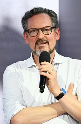 Leipziger Buchmesse, Book Fair Leipzig, Sachsen - vom 27.03. bis 30.03.2025. Eckart von Hirschhausen, Buchtitel - Der Pi-stock-foto