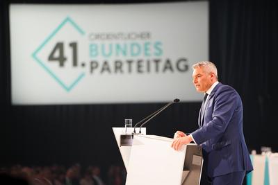 29.03.2025 - Wiener Neustadt, Nieder?sterreich, ?sterreich: Arena Nova Wiener Neustadt; 41. ordentlicher Bundesparteitag-stock-foto