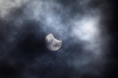 29.03.2025, GER, Natur / Naturschauspiel, Sonnenfinsternis vom 29. M?rz 2025 ?ber Th?ringen-stock-photo
