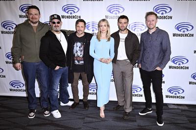 Jake Coburn, Patrick Sabongui, Nick Wechsler, Melissa Roxburgh, Josh McKenzie, Jj Bailey-stock-foto