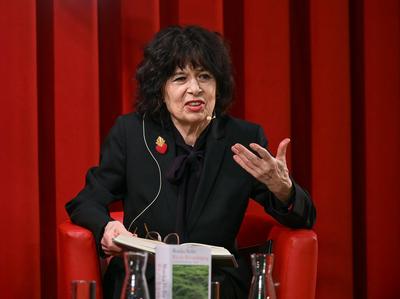 2022 - Lesung der Monika Helferim Pfarrsaal in BAd Ischl, im Rahmen der Kulturinstitution "Literaturschiff, am 28.03.25-stock-photo